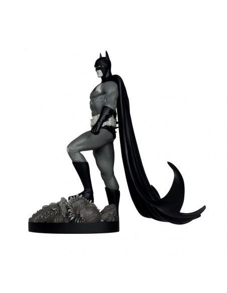 DC Direct Statue 1/10 Batman by Bjorn Barends (Black White) 18 cm