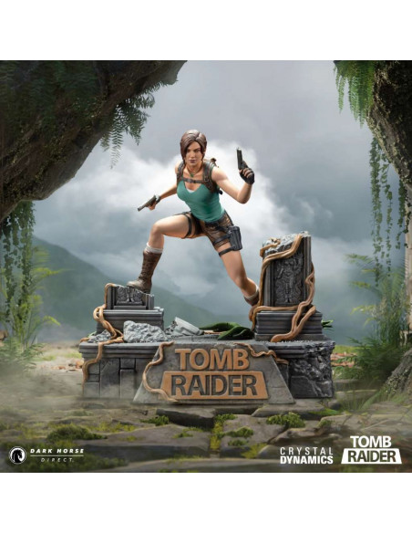 TOMB RAIDER LARA CROFT 24CM PVC STATUE