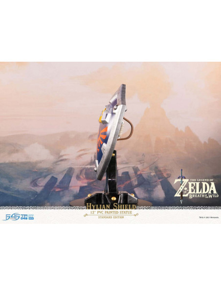 LEGEND OF ZELDA HYLIAN SHIELD PVC STATUE