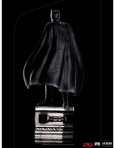 THE BATMAN 1/10 STATUE