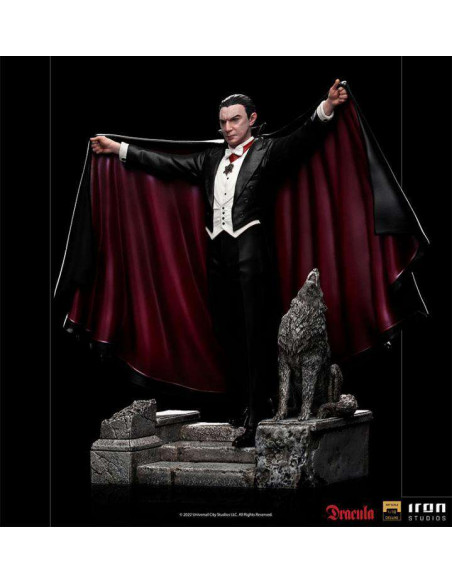 UNIVERSAL MONSTERS DRACULA 1/10 DLX STAT