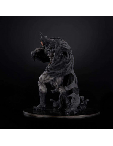 SOFBINAL BATMAN HARD BLACK VER. STATUE