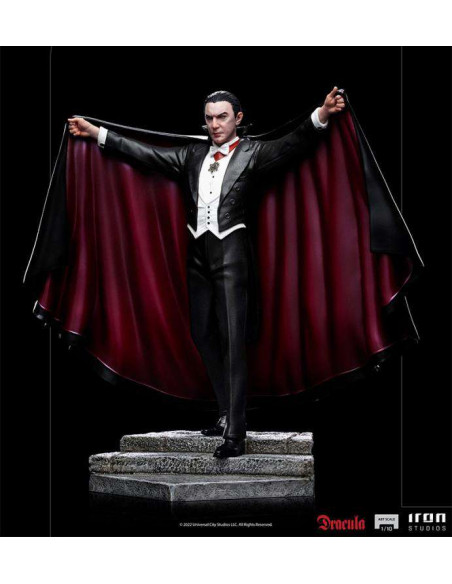 UNIVERSAL MONSTERS DRACULA 1/10 STATUE