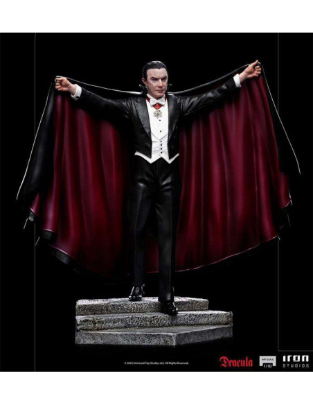 UNIVERSAL MONSTERS DRACULA 1/10 STATUE