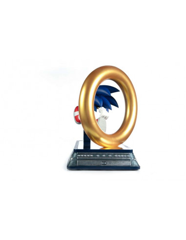 SONIC THE HEDGEHOG 30th ANN STATUE