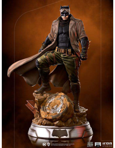 JL SNYDER KNIGHTMARE BATMAN 1/4 STATUE