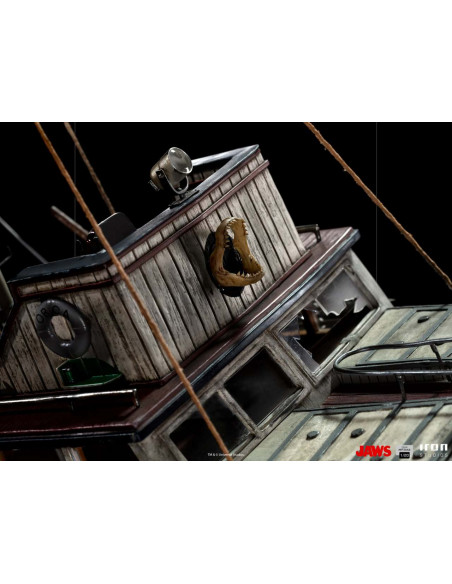 JAWS ATTACK DEMI ART 1/20 STATUE