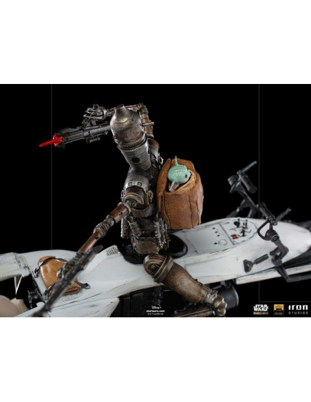 MANDALORIAN IG-11 AND CHILD 1/10  STATUE