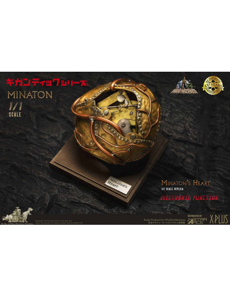 RAY HARRYHAUSEN MINATON HEART REPLICA