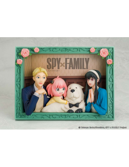 SPY X FAMILY THE FORGERS FIGURE