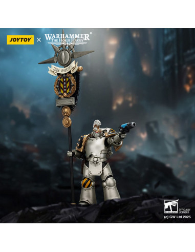 Warhammer The Horus Heresy Action Figure 1/18 lron Warriors Command Squad Chosen with Legion Standard 12 cm