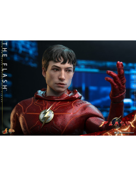 DC THE FLASH Ezra Miller as Barry Allen Action Figure Hot Toys Sideshow MMS713