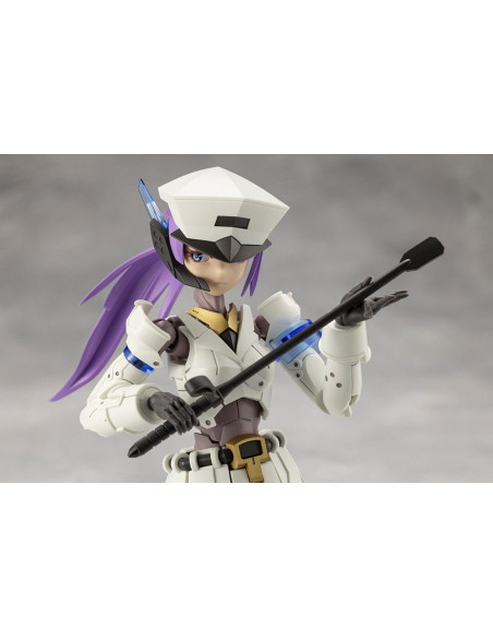 Megalomaria Unlimited Universe Plastic Model Kit Vanguard Leader 16 cm