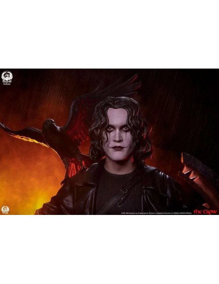 THE CROW 1:3 SCALE STATUE DELUXE EDITION
