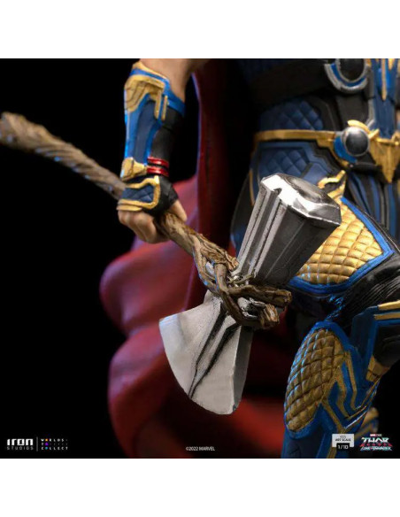 THOR LOVE AND THUNDER  THOR 1/10 STATUE