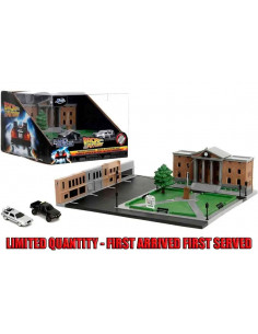 BACK TO THE FUTURE - CLOCK TOWER DIORAMA NANO SCENE