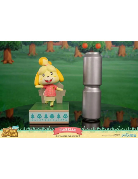 ANIMAL CROSSING NEW HORIZON ISABELLE PVC STATUE
