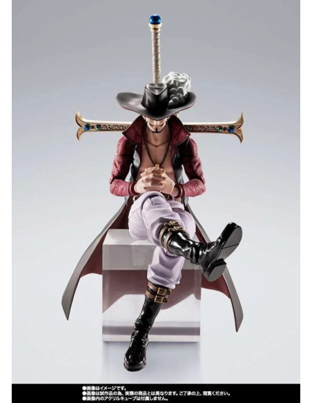 One Piece Dracule Mihawk Hawkeye Ver Action Figure S.H. Figuarts Bandai Tamashii