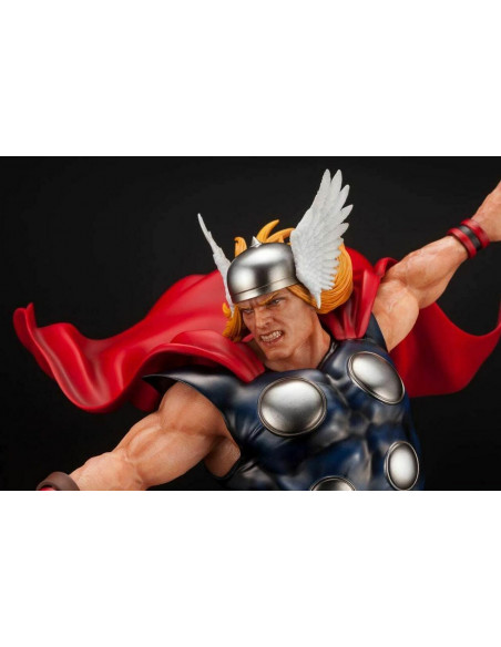 Kotobukiya Marvel Comics THOR & Mjölnir Fine Art Statue MK349 Brown Box Original