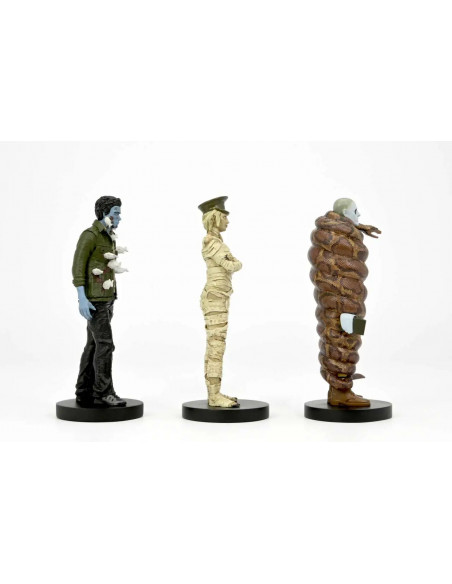 BEETLEJUICE 2 IMMIGRATION HALL SET 1 - 3' FIG