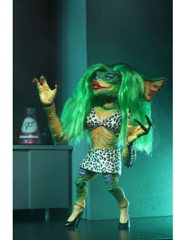 Gremlins 2 Ultimate Action Figure Greta 15 cm