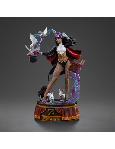 DC Comics Art Scale Statue 1/10 Zatanna 27 cm