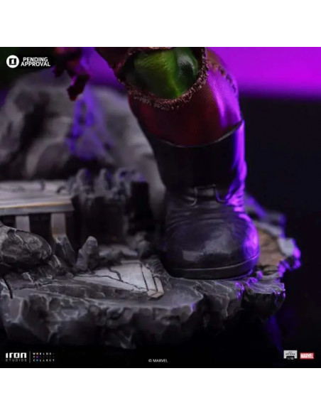 INFINITY GAUNTLET HULK 1/10 STATUE