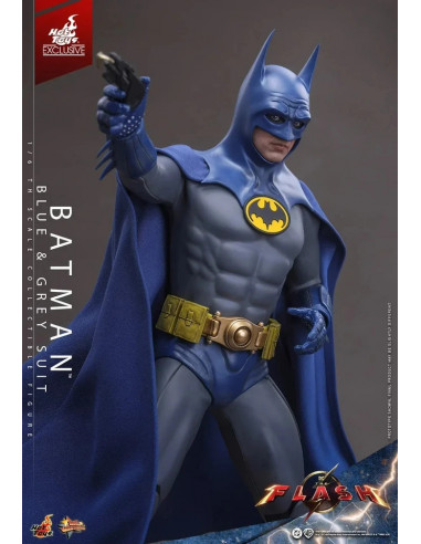 DC THE FLASH Batman Blue & Grey EXCLUSIVE Action Figure Hot Toys Sideshow MMS834
