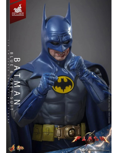 DC THE FLASH Batman Blue & Grey EXCLUSIVE Action Figure Hot Toys Sideshow MMS834