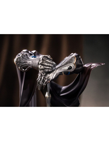 Reverse: 1999 Limepie Series PVC Statue Knight 17 cm