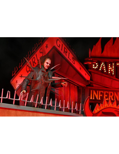 Beetlejuice (1988) Diorama Trenchcoat with Spikes Inferno Room Deluxe Set