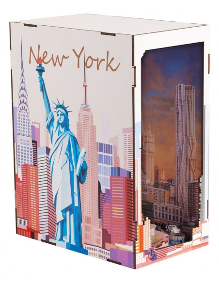 Revell Tiny Adventures Book Nook Mini Diorama New York 18 cm