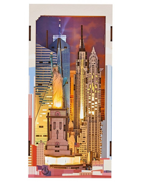 Revell Tiny Adventures Book Nook Mini Diorama New York 18 cm