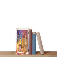 NEW YORK TINY ADVENTURES BOOK NOOK 2