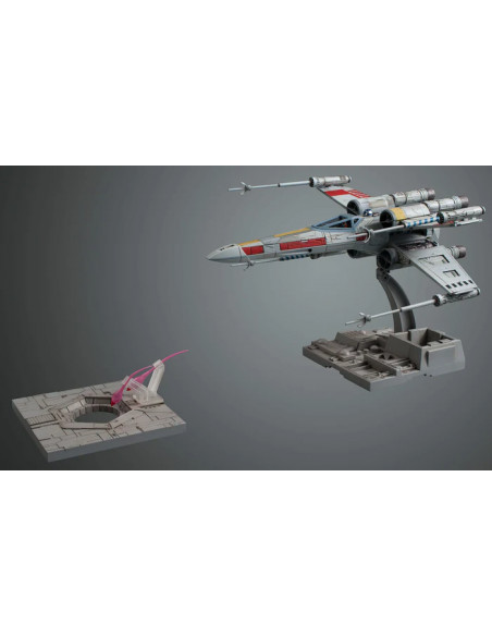 STAR WARS X-WING STARFIGHTER (BANDAI)