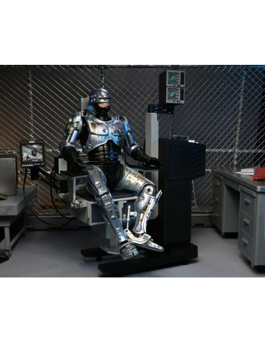 ULTIMATE ROBOCOP BATTLE DAMAGED W/ CHAIR