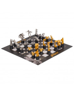 DC BATMAN VS THE JOKER CHESS SET