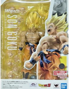 DRAGON BALL Z Legendary Super Saiyan Son Goku S.H Figuarts Bandai Tamashii 2
