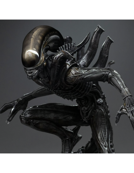 ALIEN Ridley Scott 1979 Big Chap 1/10 Art Scale Statue Iron Studios Sideshow