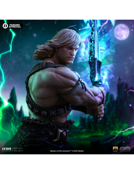 Masters of the Universe Deluxe Statue 1/10 HE-MAN Unleashed Iron Studios live