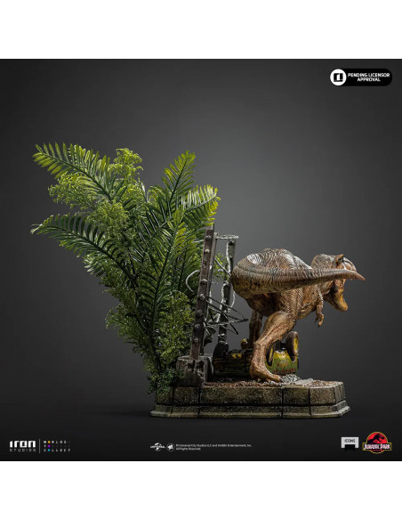 JURASSIC PARK ICONS T-REX BREAKOUT SET A STATUE