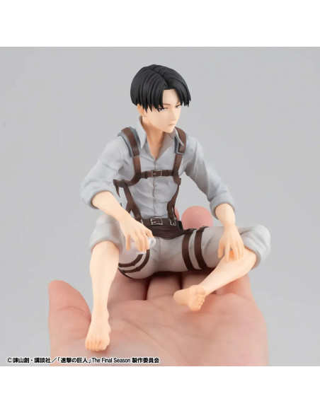 ATTACK ON TITAN PALM SIZE SQUAD CAPTAIN LEVI G.E.M. STATUE