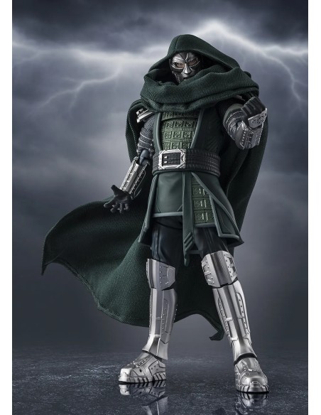 AVENGERS DOOMSDAY DOCTOR DOOM S.H.FIGUARTS