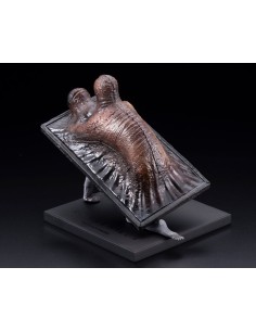 Silent Hill 2 Oshi Works Statue Abstract Daddy 15 cm 2