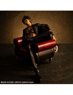 ONE PIECE P.O.P 'S.O.C' TRAFALGAR LAW Ver.R STATUE