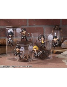 ATTACK ON TITAN TOBIMAS DISPLAY (6)