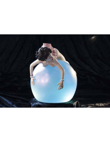 LITTLE EGO BUBBLE DREAM STATUE