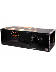 Batman 1989 Amored Batmobile 1:24 2
