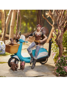 MARVEL LEGENDS SQUIRREL GIRL+SCOOTER AF 2