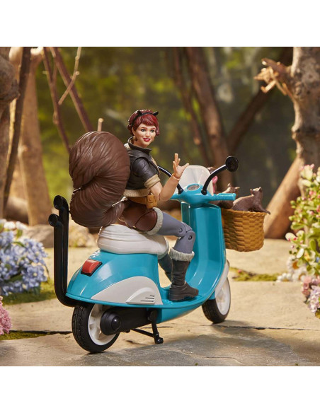 MARVEL LEGENDS SQUIRREL GIRL+SCOOTER AF